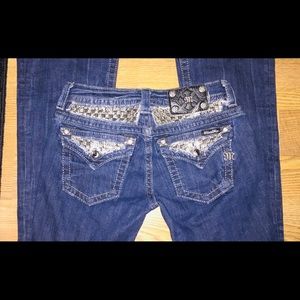 MISS ME BOOTCUT!  SIZE 26x33!  LOTS OF SEQUINS!